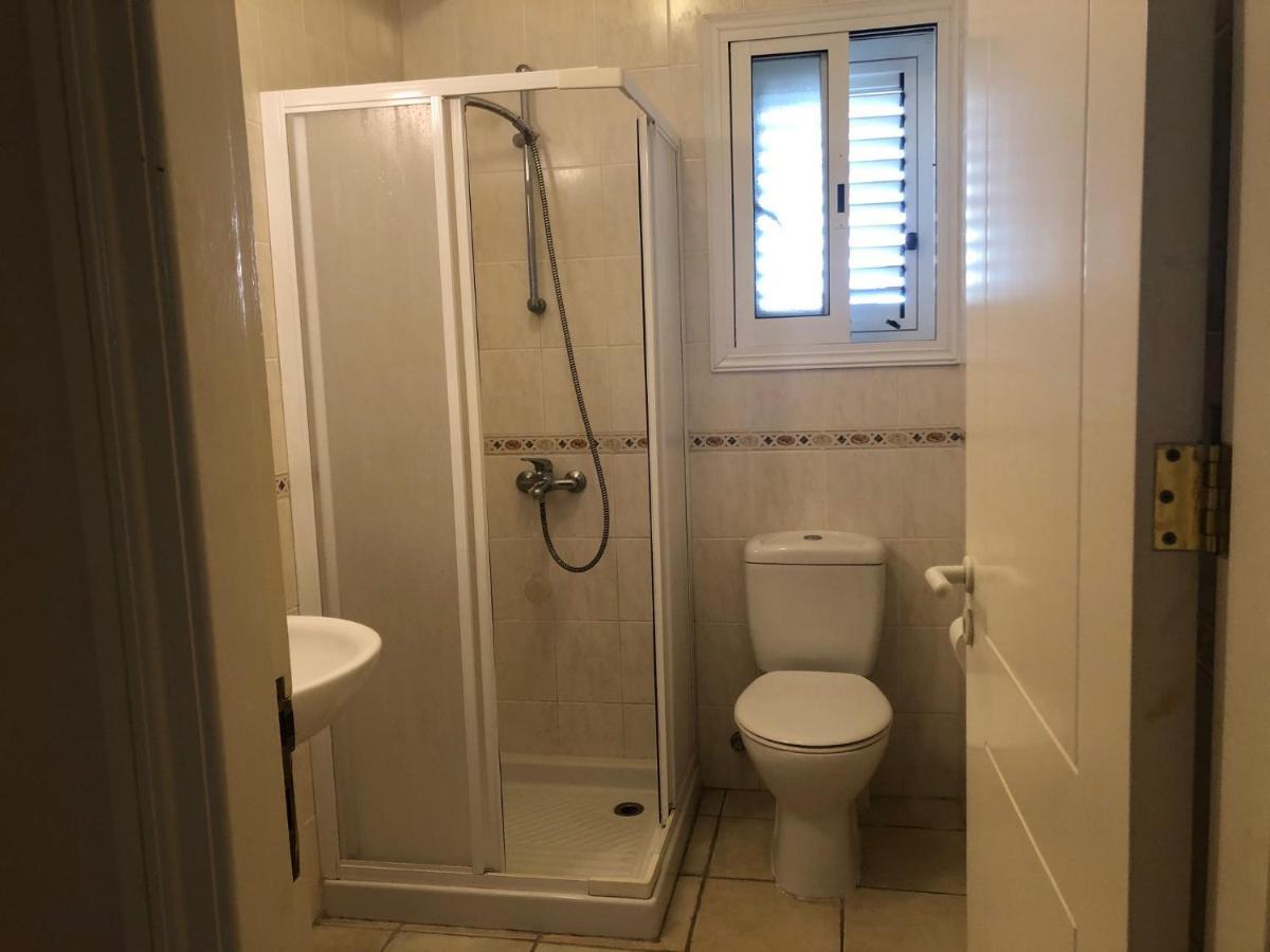 Limnaria - Comfy 2 Bed, 2 Bath Ground Floor Apartment Paphos